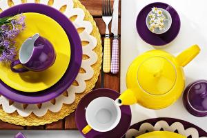 Как выбрать красивую посуду на свадьбу в подарок: советы по выбору подходящих наборов Можно ли дарить набор столовых приборов